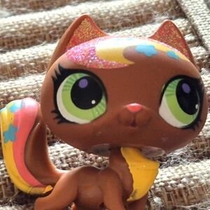 Littlest Pet Shop Authentic # 3033 Brown Rainbow Swirl Glitter Cat G4 Green Eyes